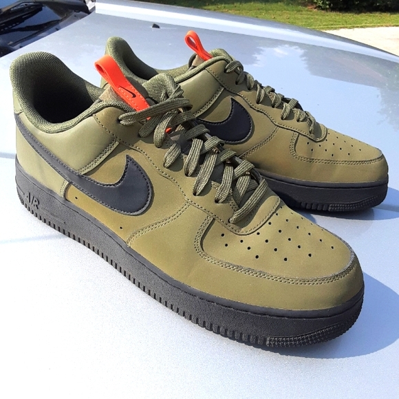 NIKE Air Force 1's '07 low Medium Olive/Starfish BQ4326-200 Men's Size 12 Shoes - Picture 4 of 16